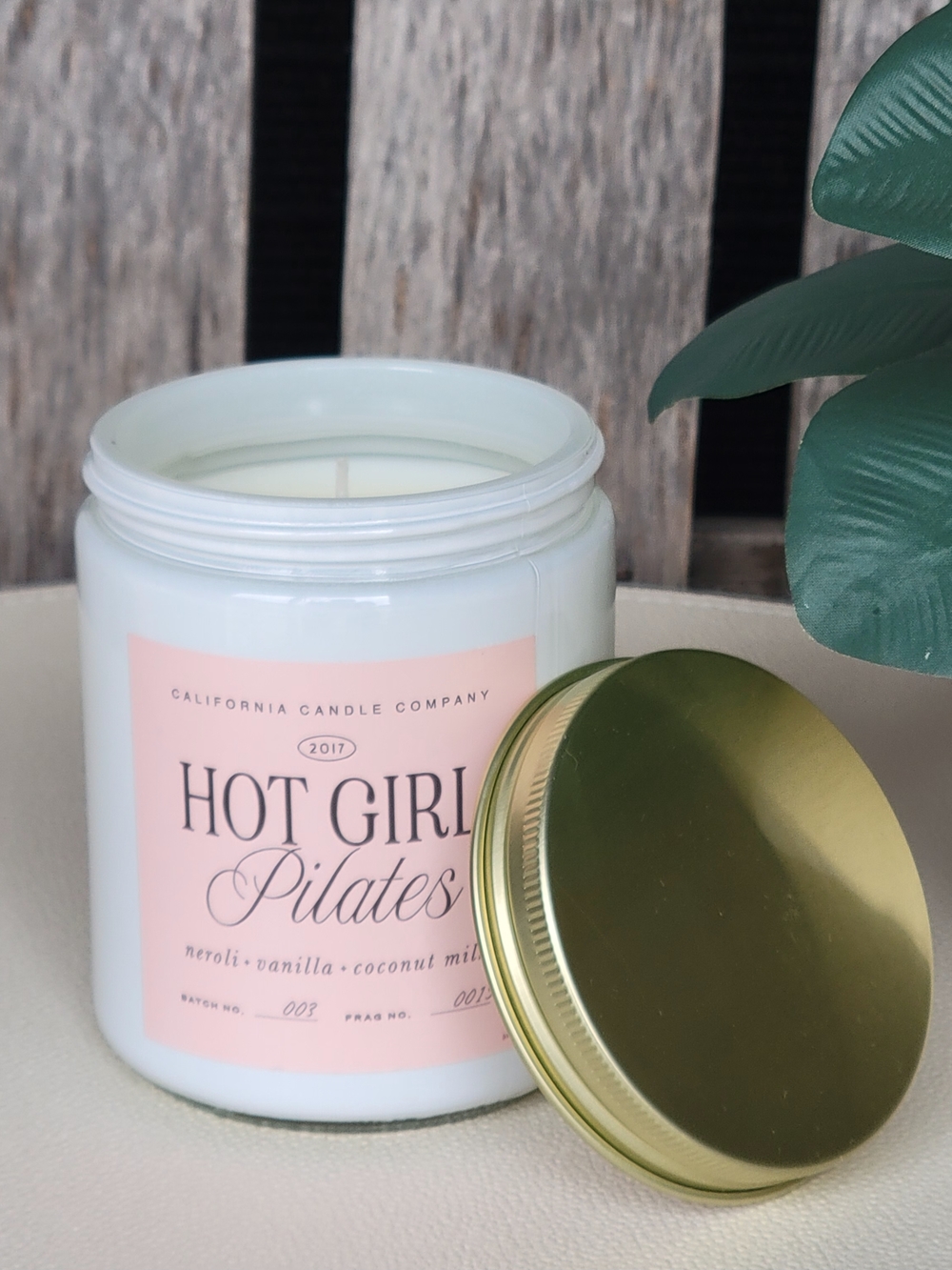 Hot Girl Pilates Leoben NEROLI VANILLA COCONUT MILK candle